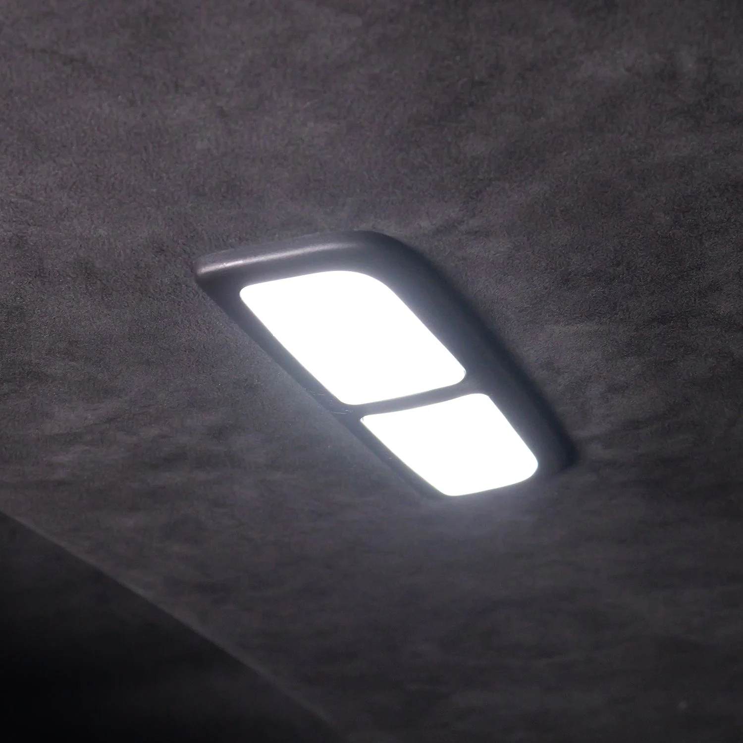Rear Interior Dome Light | 2019–2026 Chevy Silverado & GMC Sierra - Image 6
