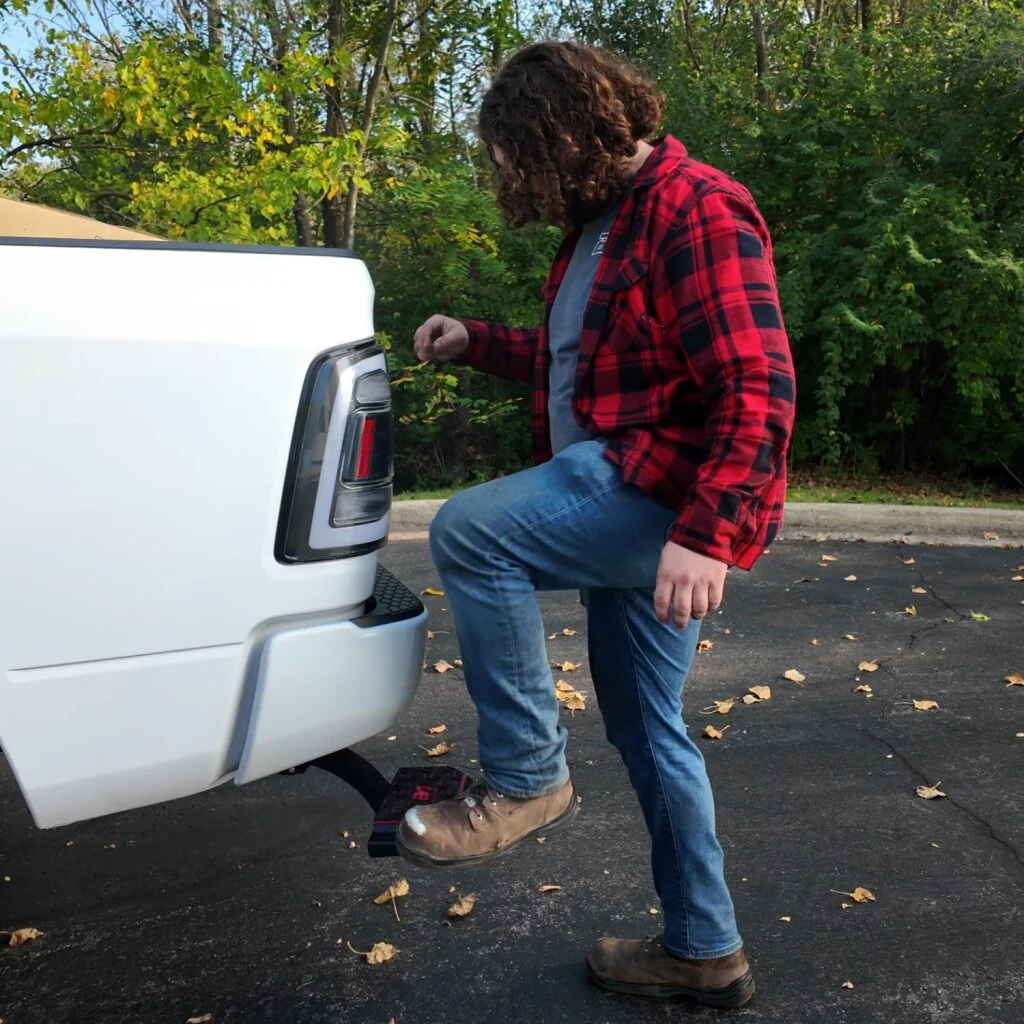 Dodge Ram 1500 (2009-2018) Retractable Bed Step - Image 5