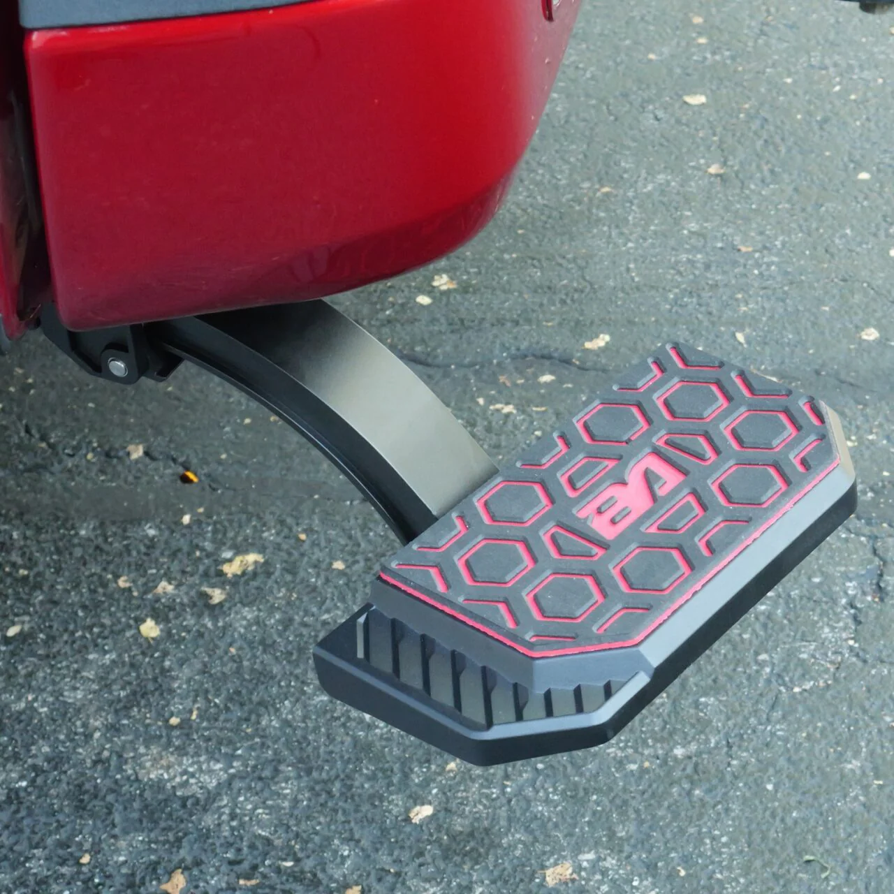 Ford F-150 (2021-2026) Retractable Bed Step - Image 5