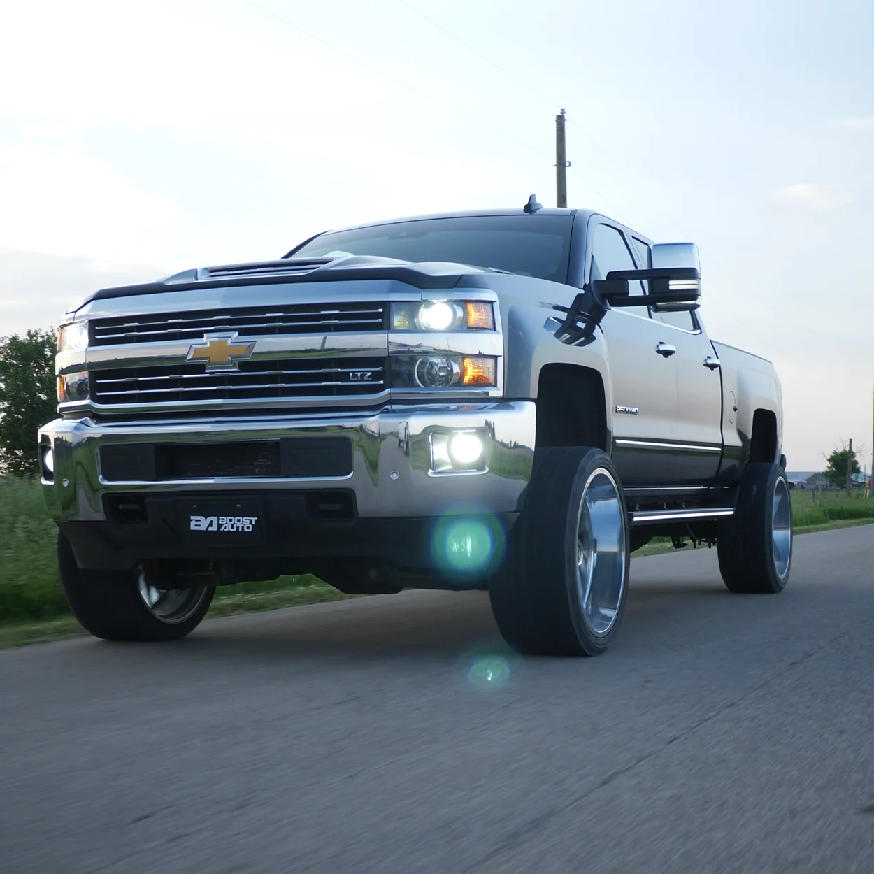Lumastep M1 Light Up Running Boards | 2014-2019 Chevy Silverado & GMC Sierra - Image 8
