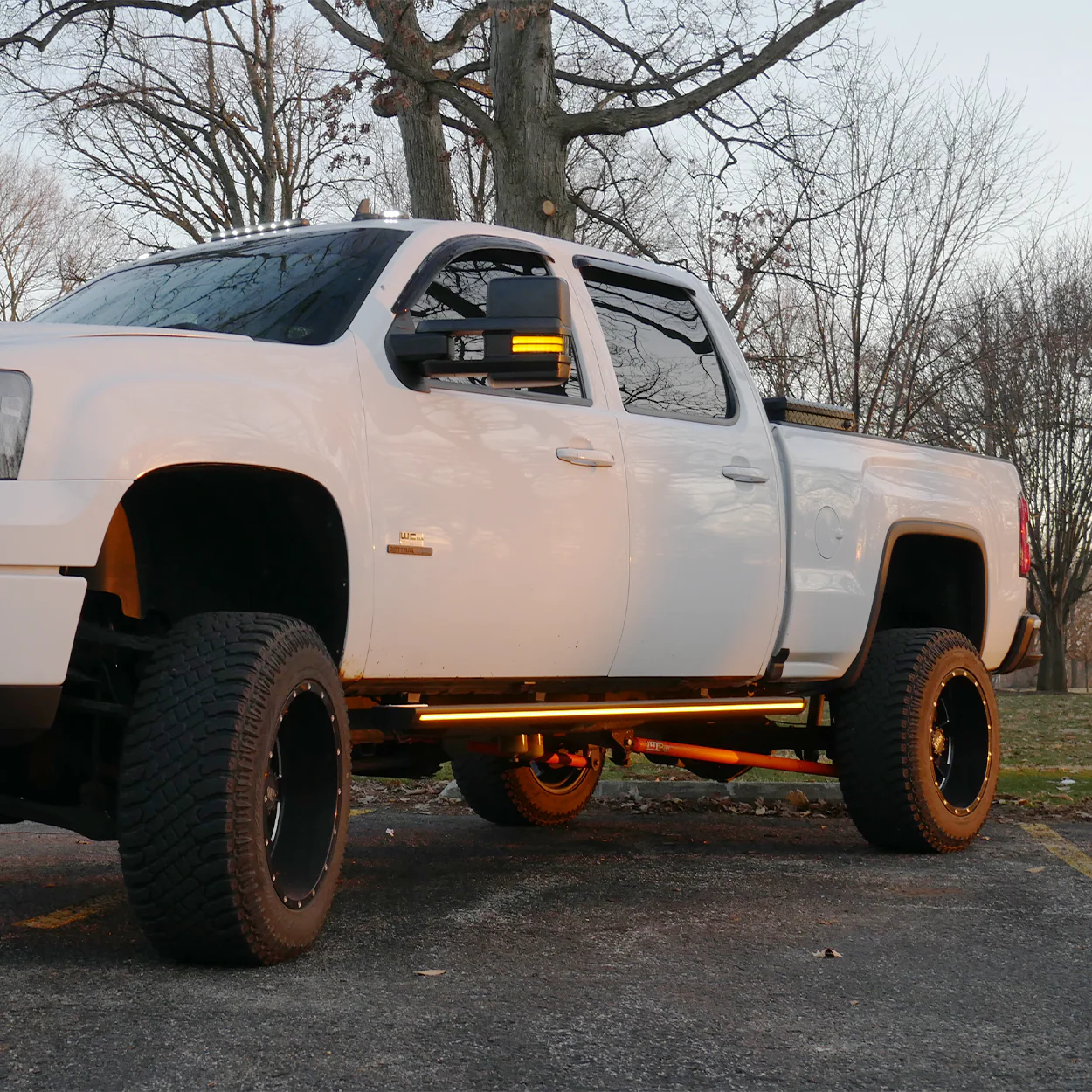 Lumastep M1 Light Up Running Boards | 2007.5-2014 Chevy Silverado & GMC Sierra - Image 11