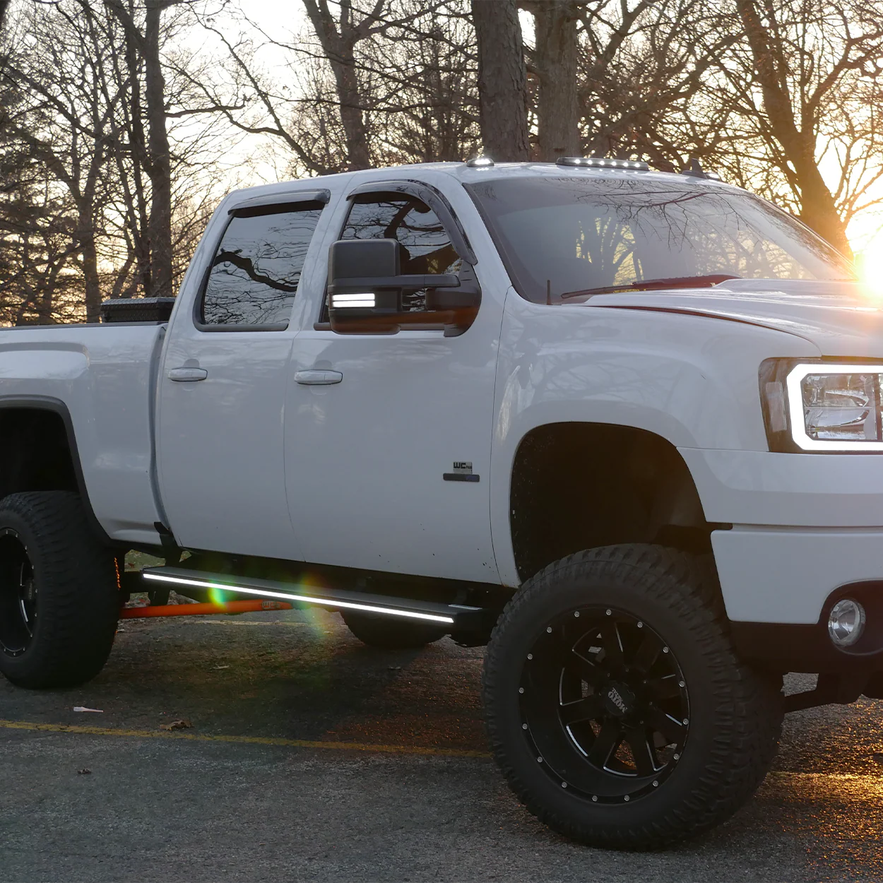 Lumastep M1 Light Up Running Boards | 2007.5-2014 Chevy Silverado & GMC Sierra - Image 8