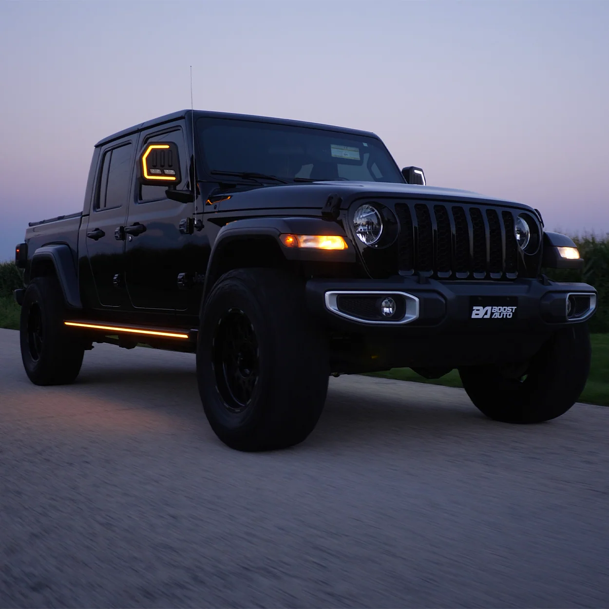 Lumastep M1 Light Up Running Boards | 2020-2026 Jeep Gladiator JT - Image 11