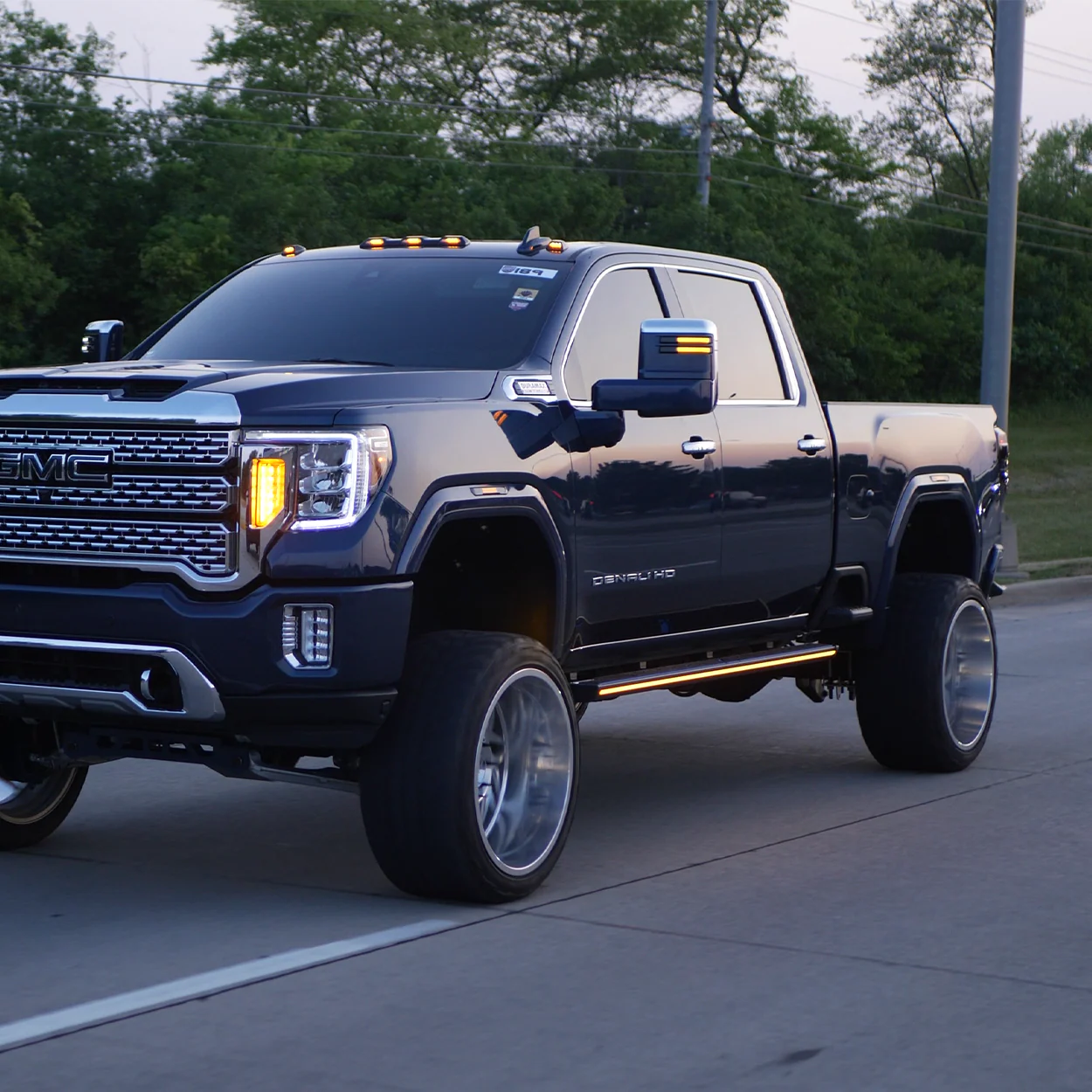 Lumastep M1 Light Up Running Boards | 2020-2026 Chevy Silverado & GMC Sierra 2500/3500 - Image 12