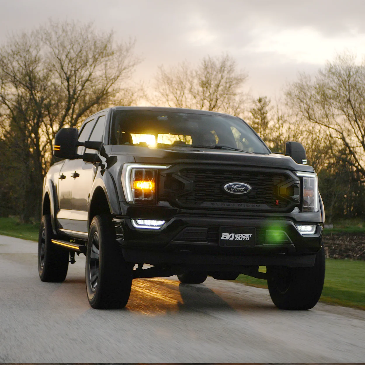 Lumastep M1 Light Up Running Boards | 2021-2026 Ford F150 - Image 11