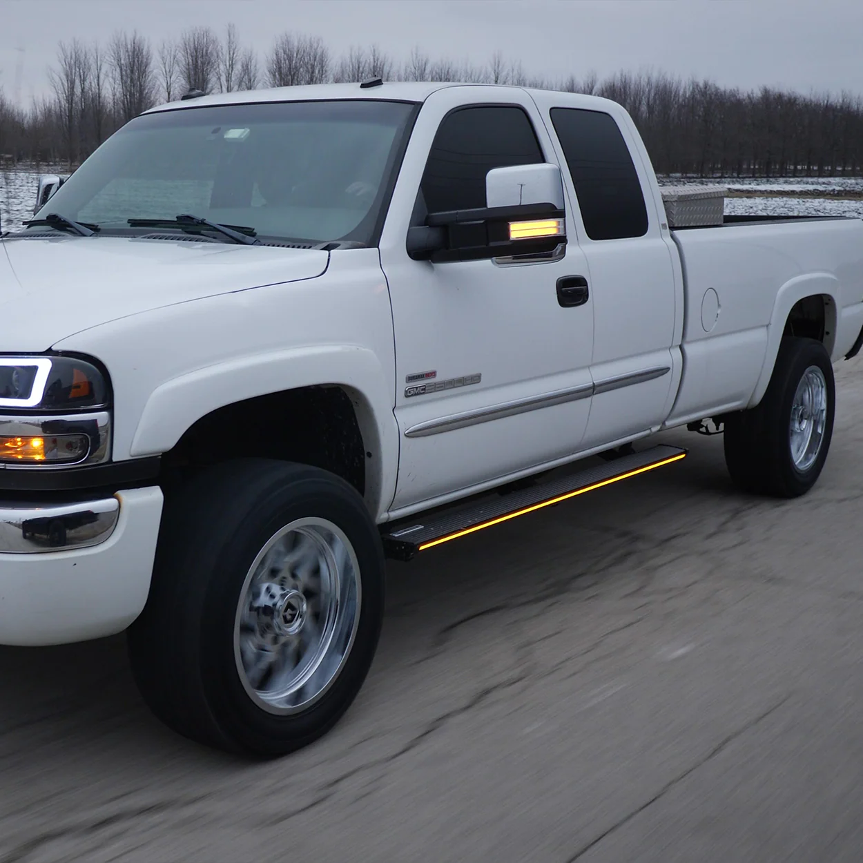 Lumastep M1 Light Up Running Boards | 1999-2007 Chevy Silverado & GMC Sierra - Image 11
