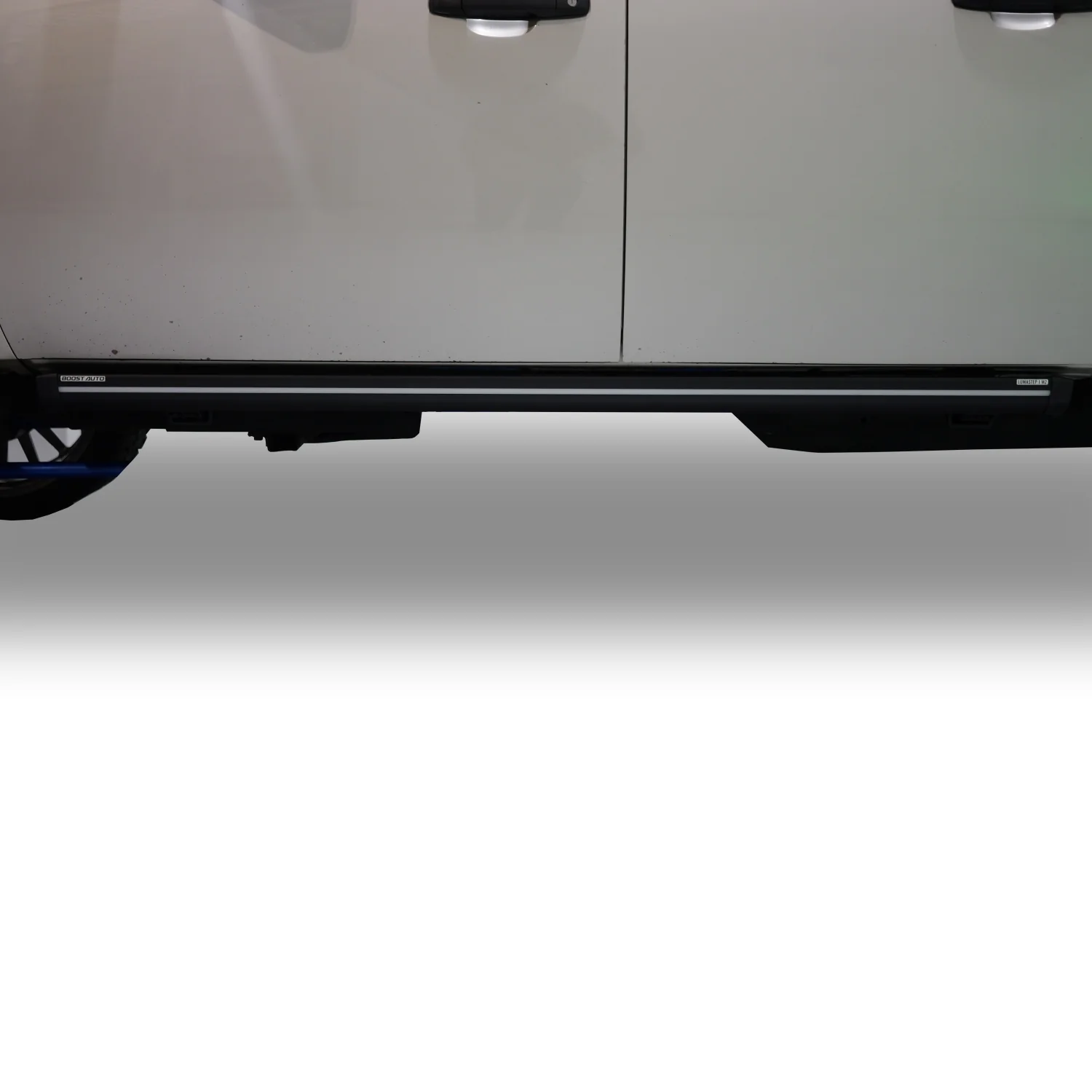 Lumastep M2 Powered Light Up Running Boards | 2007.5-2014 Chevy Silverado & GMC Sierra - Image 6