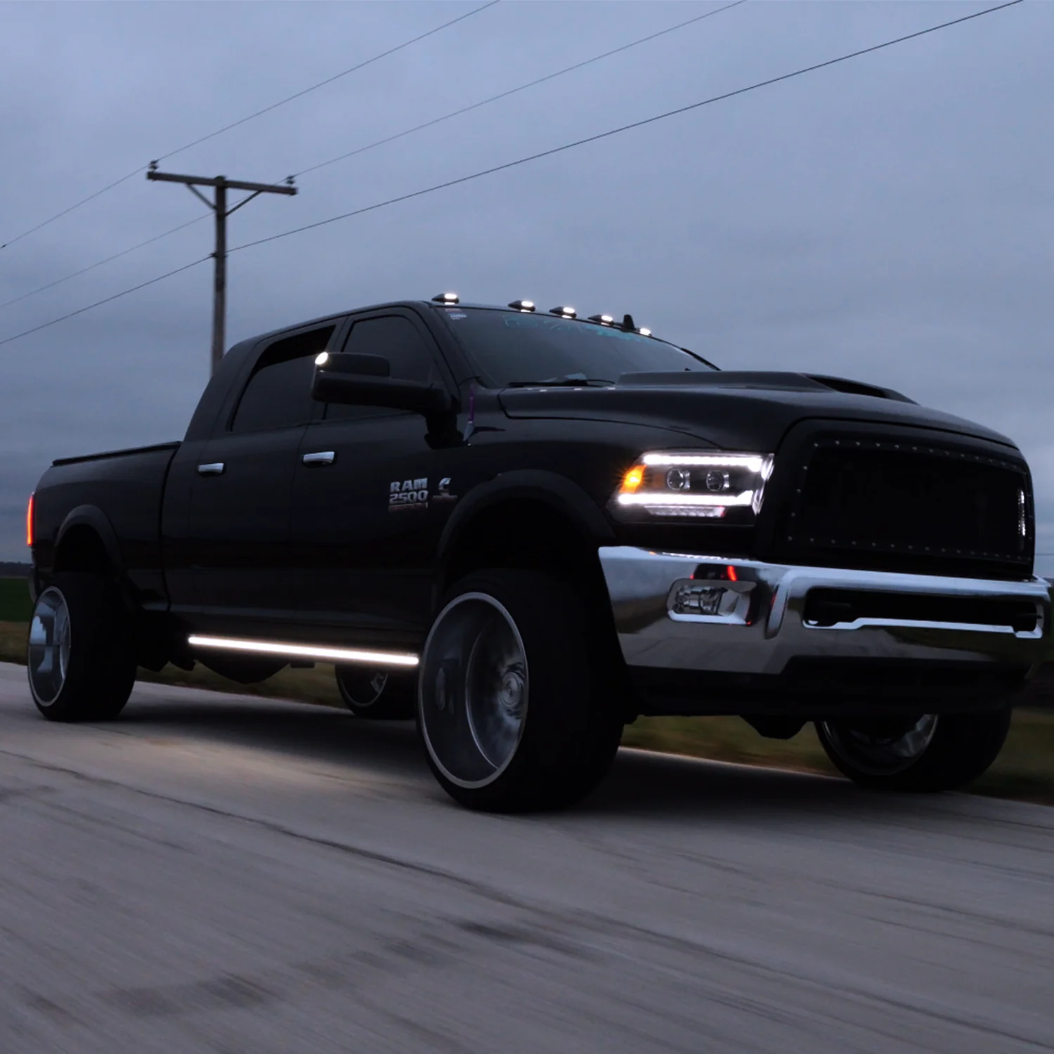 Lumastep M2 Powered Light Up Running Boards | 2010-2018 Dodge Ram 2500/3500 - Image 8