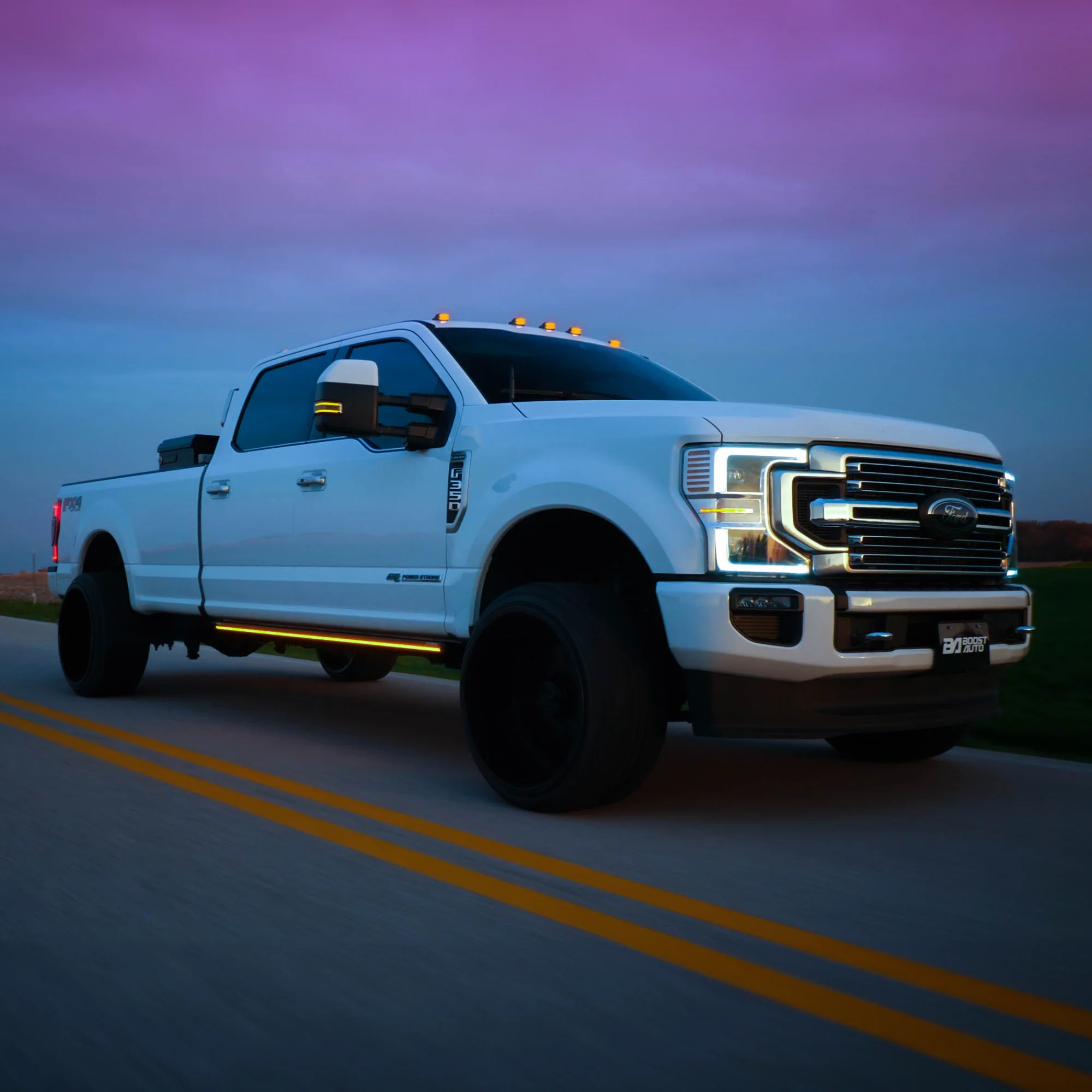 Lumastep M2 Powered Light Up Running Boards | 2017-2022 Ford F250/F350 Superduty - Image 7