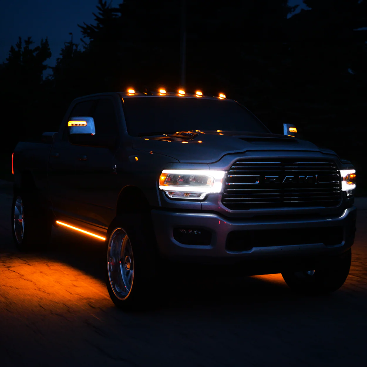 Lumastep M2 Powered Light Up Running Boards | 2019-2025 Dodge Ram 2500/3500 - Image 9