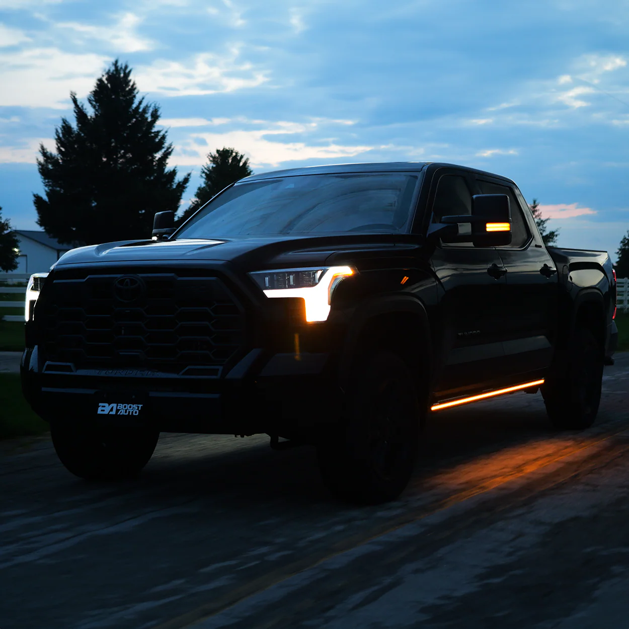 Lumastep M2 Powered Light Up Running Boards | 2022-2026 Toyota Tundra - Image 9